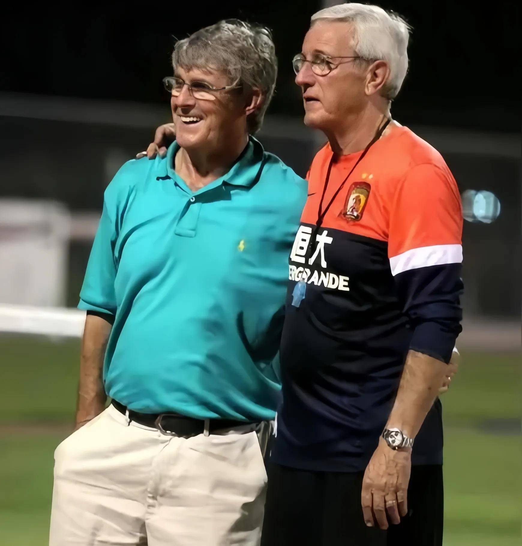 意大利队教练因家庭原因离开