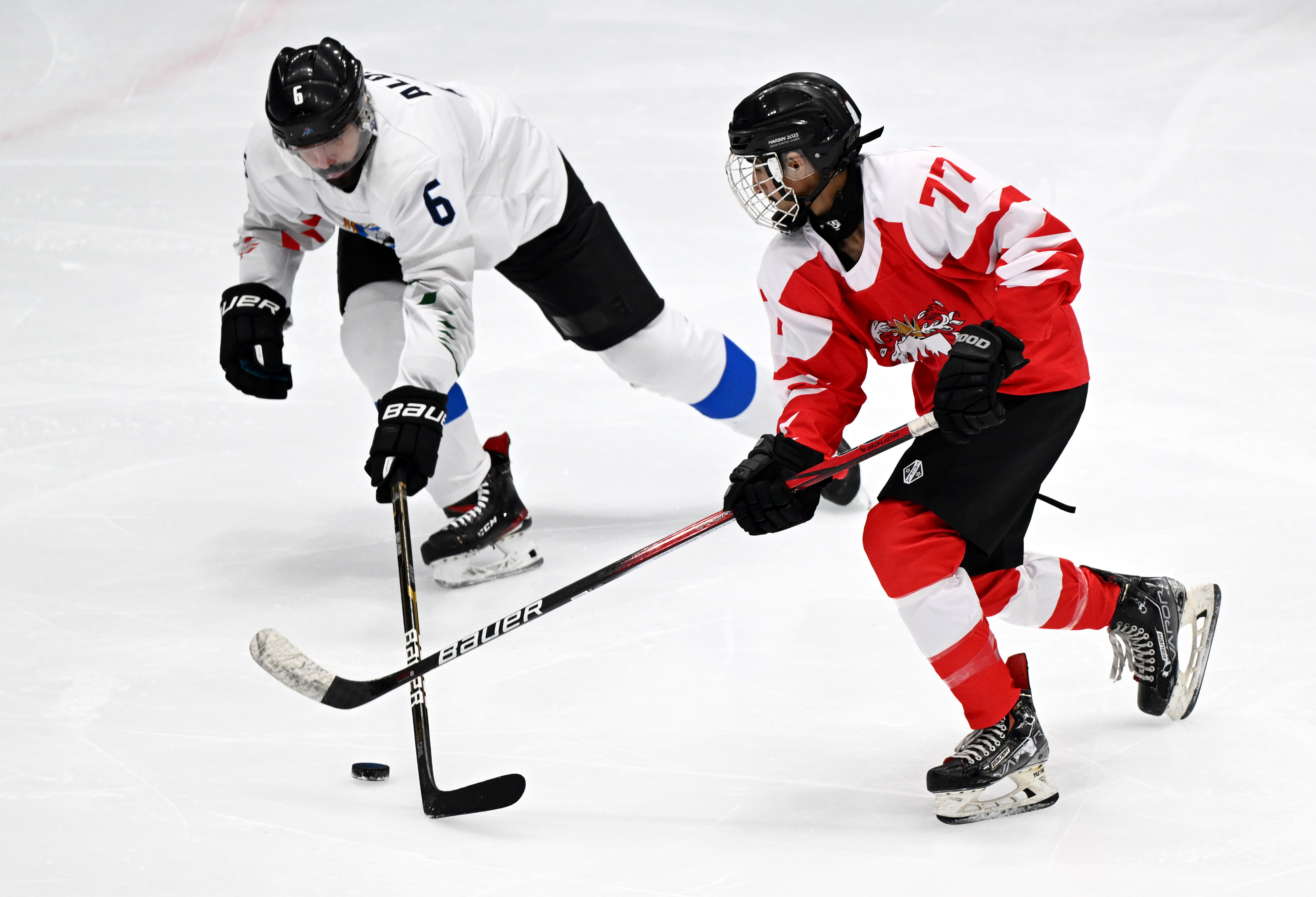 冰岛球员备战环境优美，球员全力备战的简单介绍