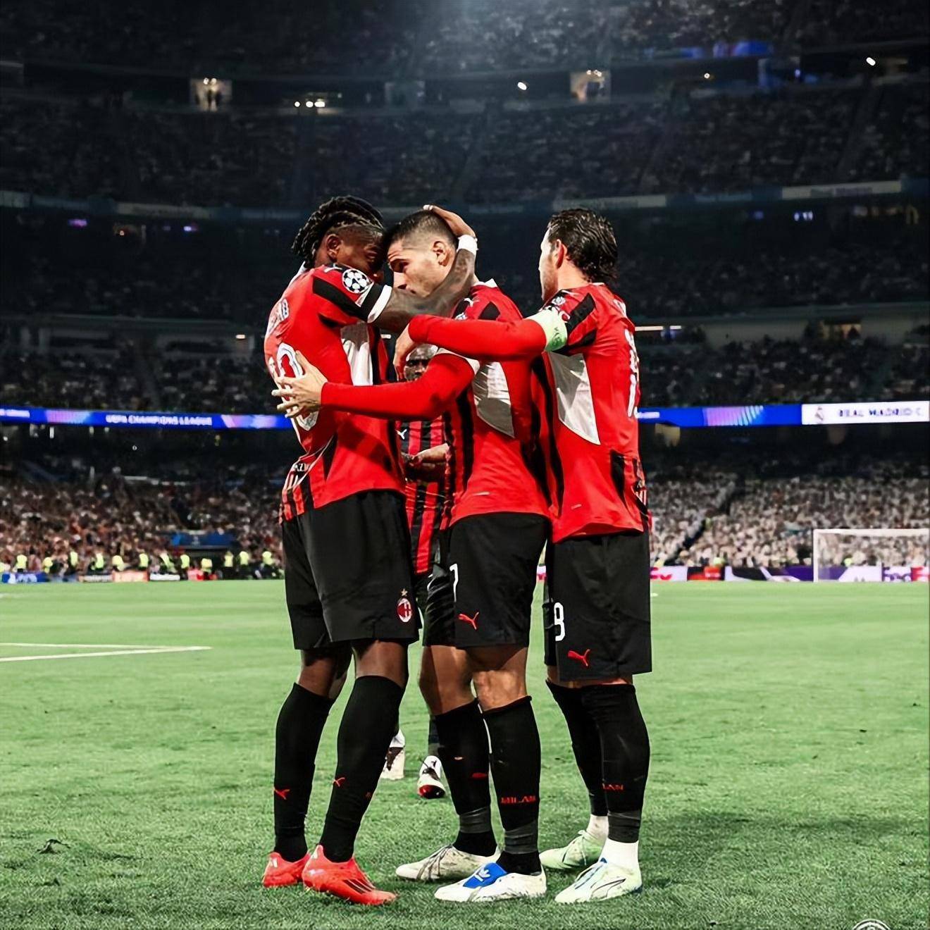 关于AC米兰客场惨败，欧冠资格岌岌可危的信息