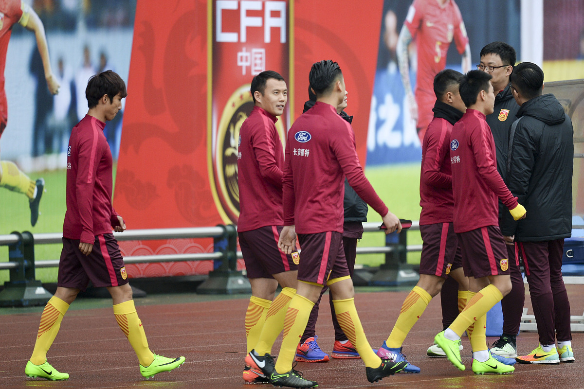 关于足球联赛的热门战役引发球迷热情的信息 关于足球联赛的热门战役引发球迷热情的信息