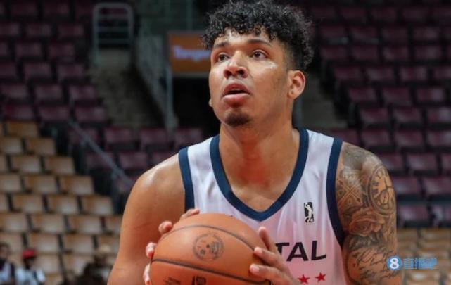 包含哥伦比亚篮板球队训练照曝光，备战国际大赛的词条