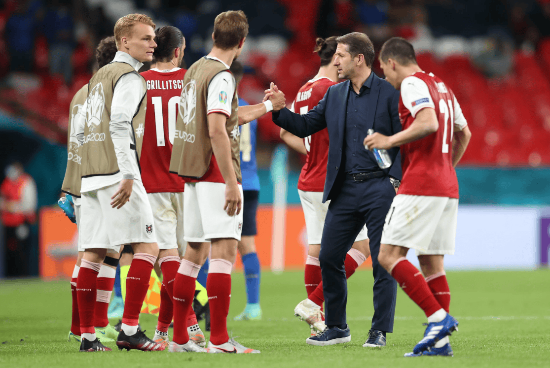 荷兰球员在欧洲联赛中展现出色实力 荷兰球员在欧洲联赛中展现出色实力