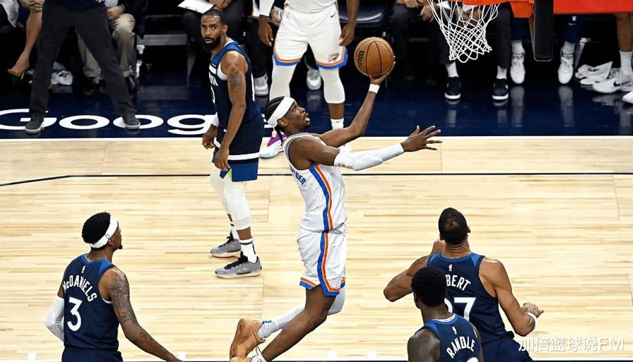 开拓者队射手命中率暴涨，助球队逆袭