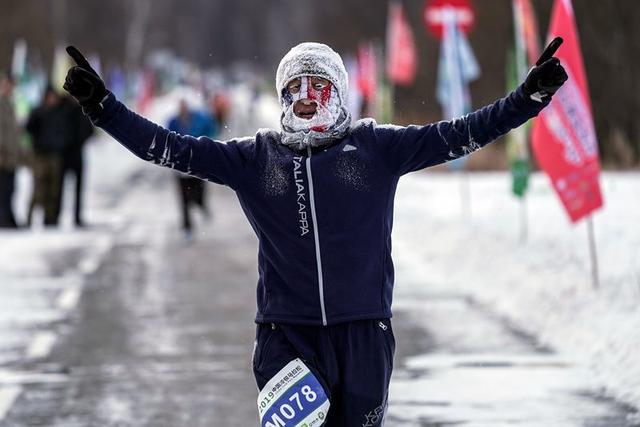 阿曼选手突破极限取得好成绩