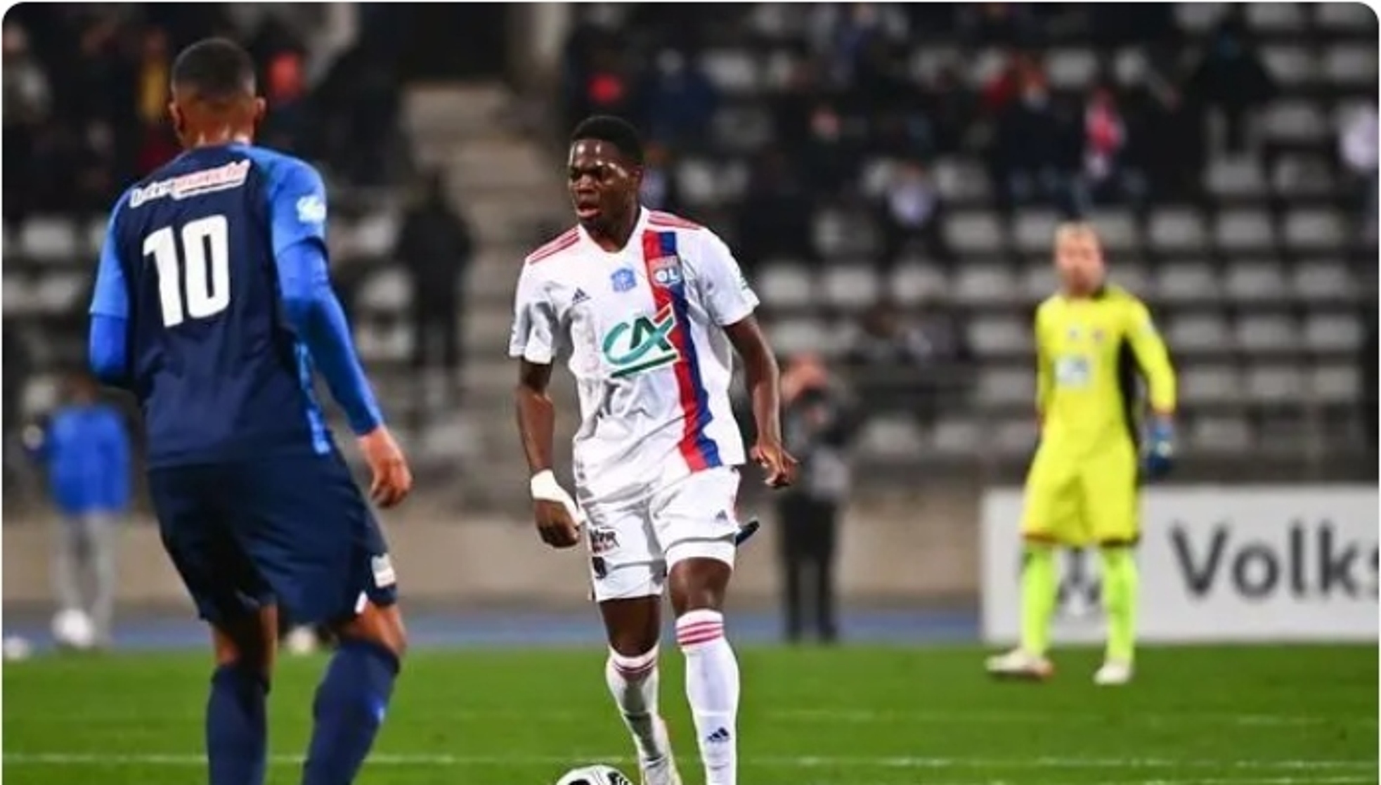 里昂主场取胜马赛，继续压迫法甲前列