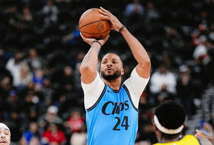 快船客场惨败灰熊，莱昂纳德状态低迷