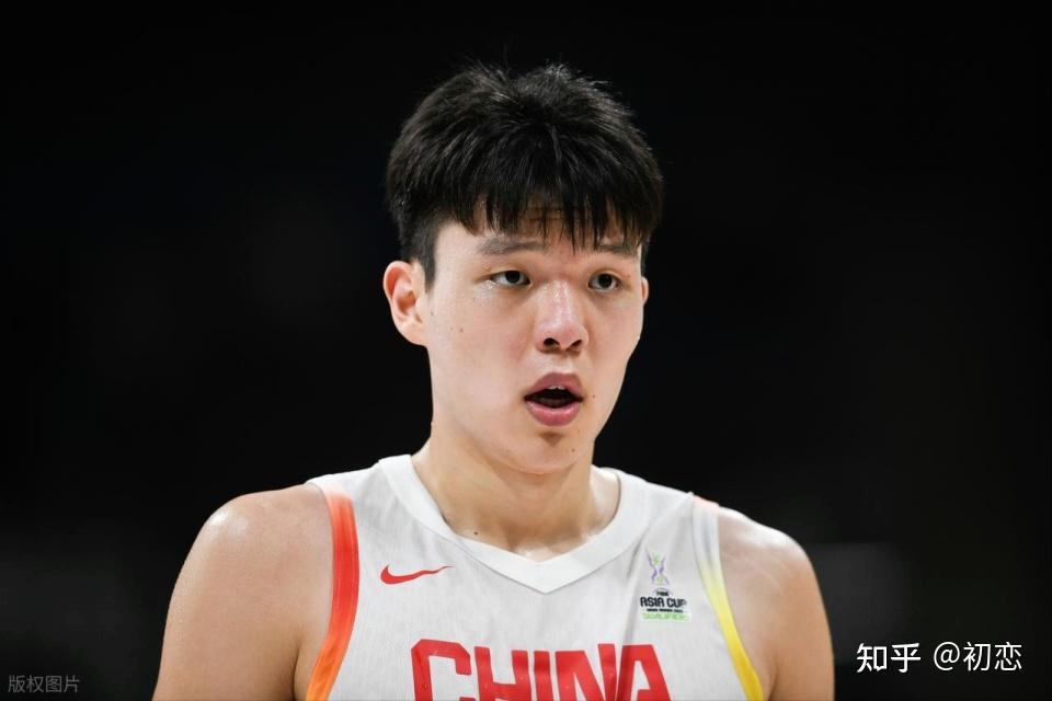 包含尼克斯逆转公牛，兰德尔砍下24+10的词条