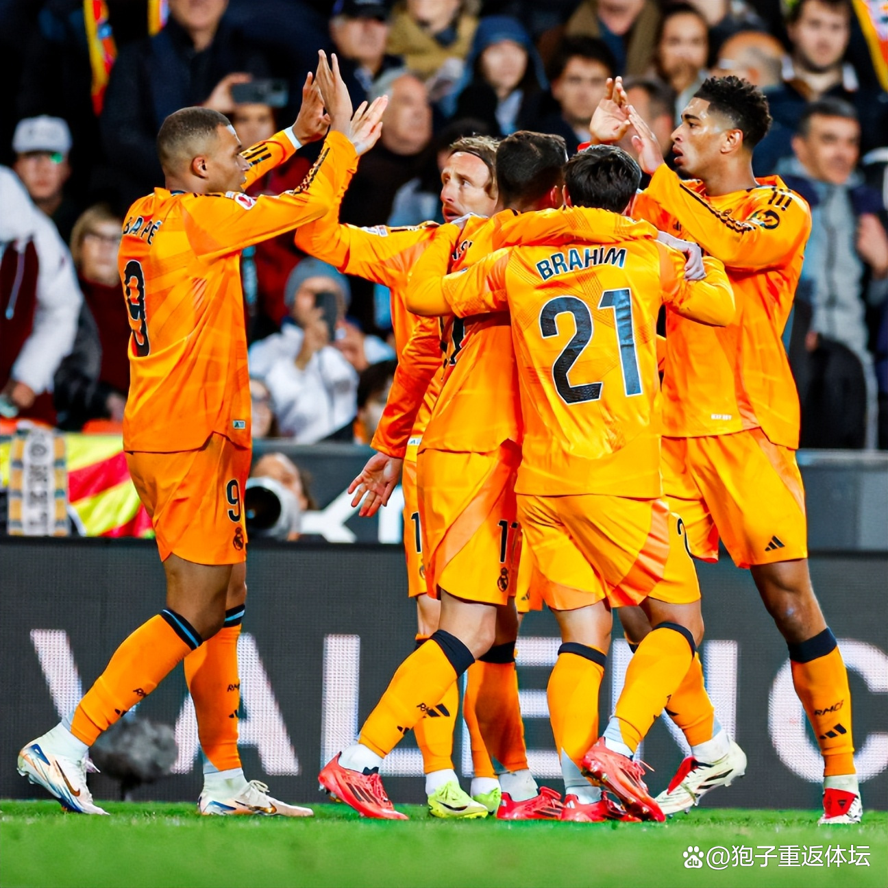 皇马主帅坚守阵地,成功带领球队取得胜利! 皇马主帅坚守阵地,成功带领球队取得胜利!